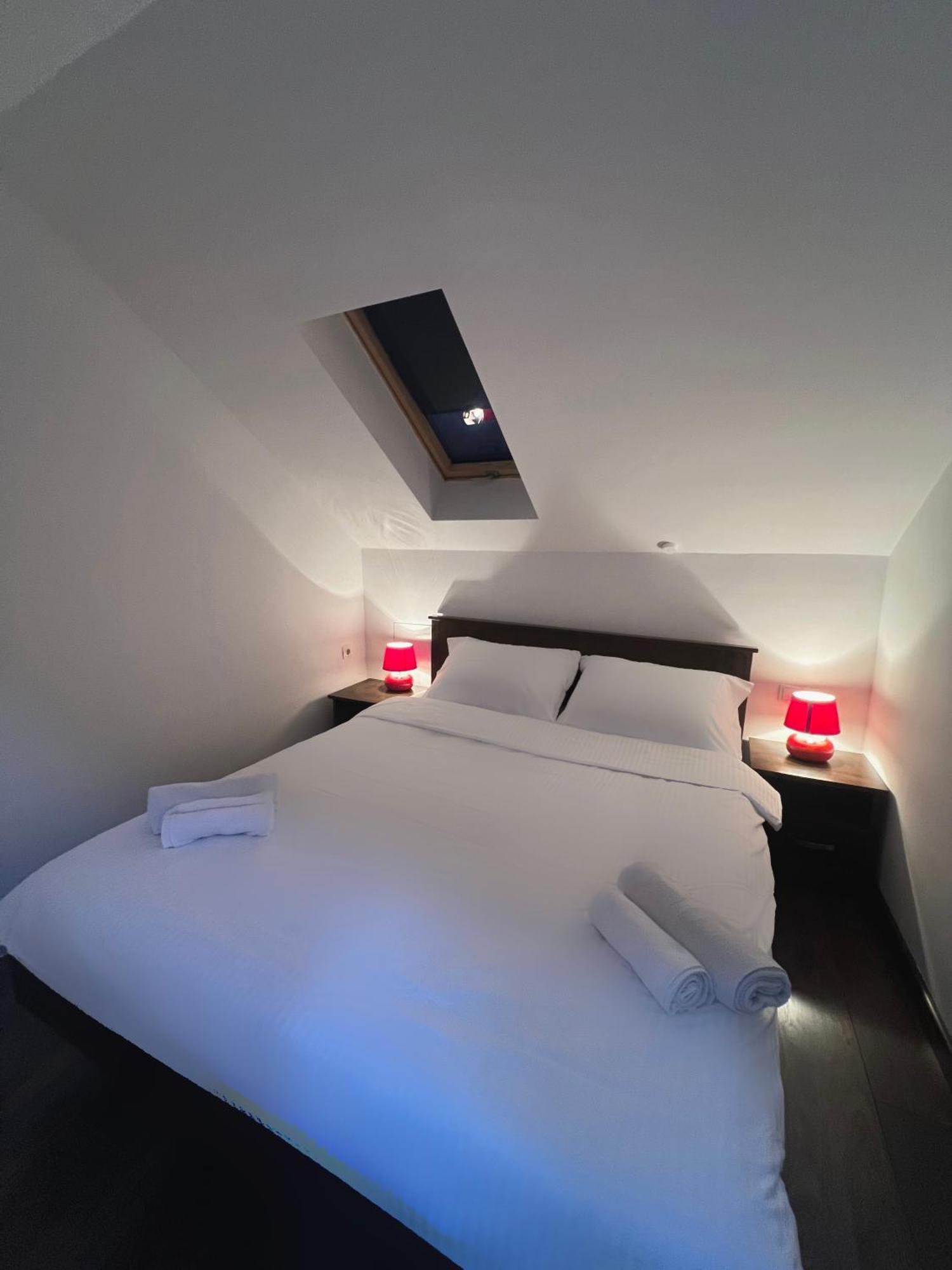 Sarajevo Sky Suite Zimmer foto